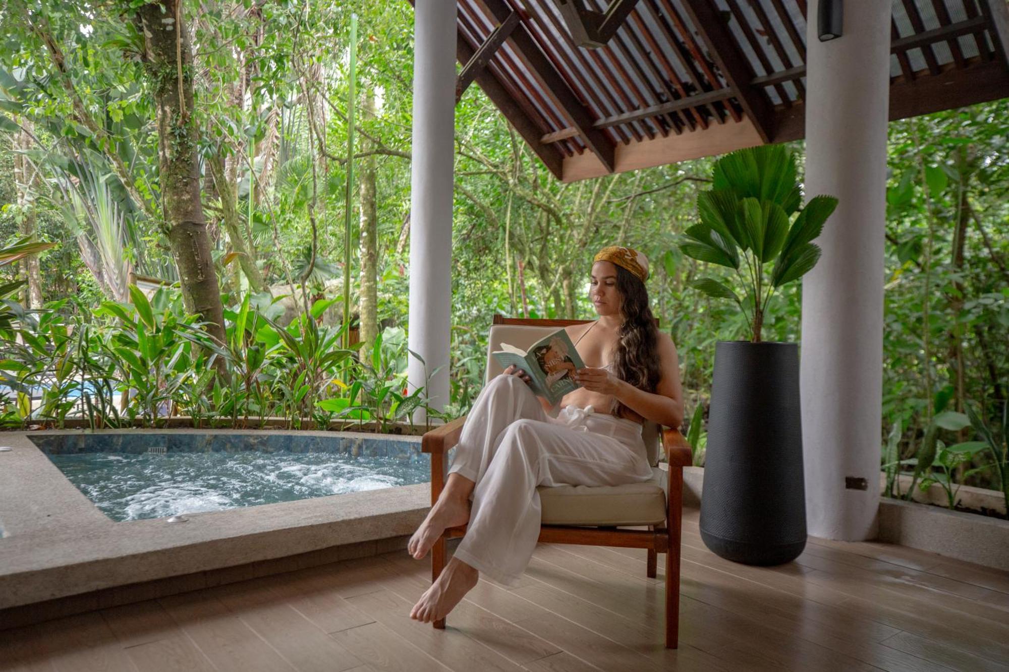 Aninga Lodge Tortuguero Extérieur photo