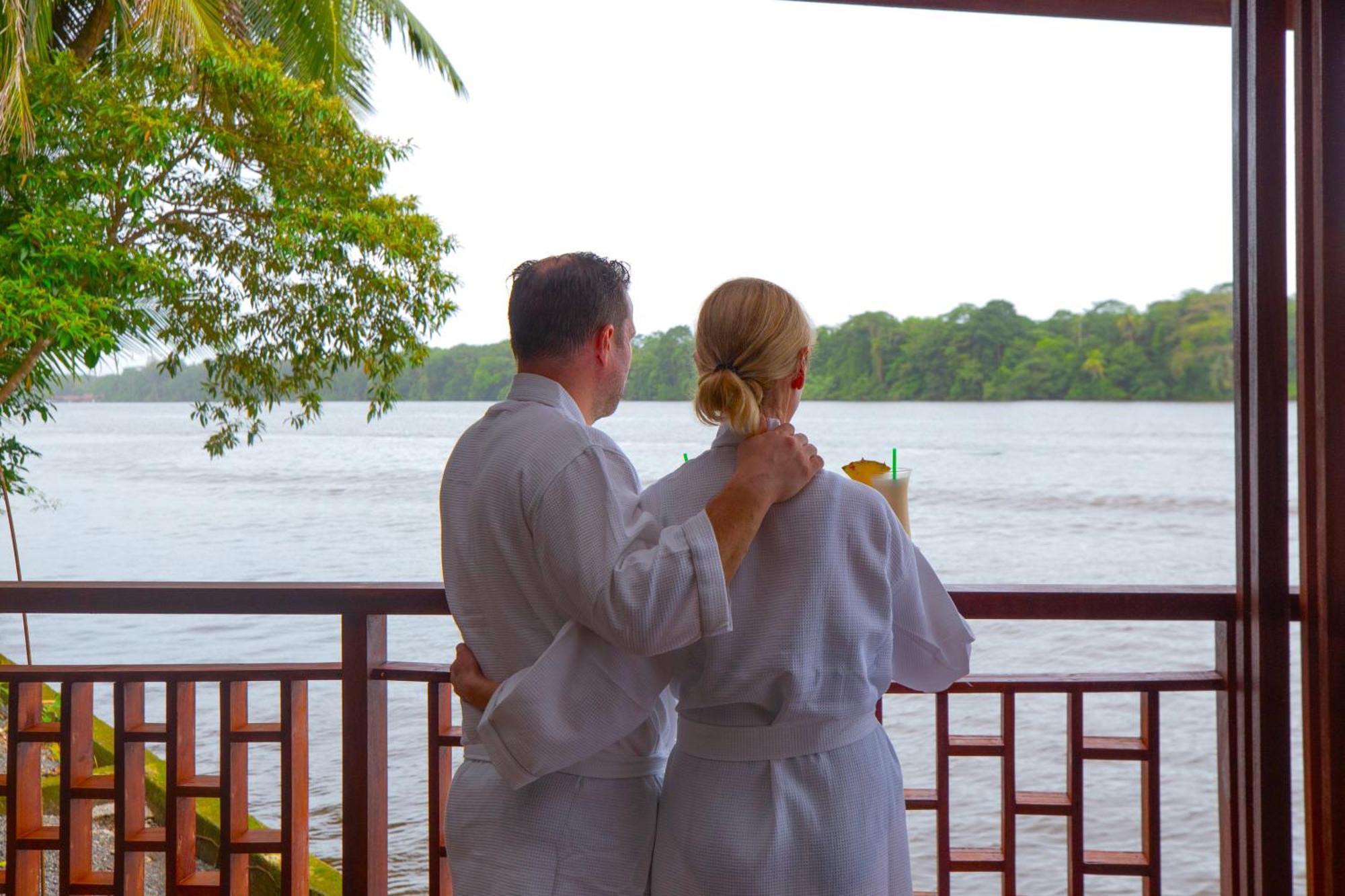 Aninga Lodge Tortuguero Extérieur photo